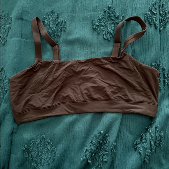 SKIMS Fits Everybody Scoop Bralette - Picture 1 of 3